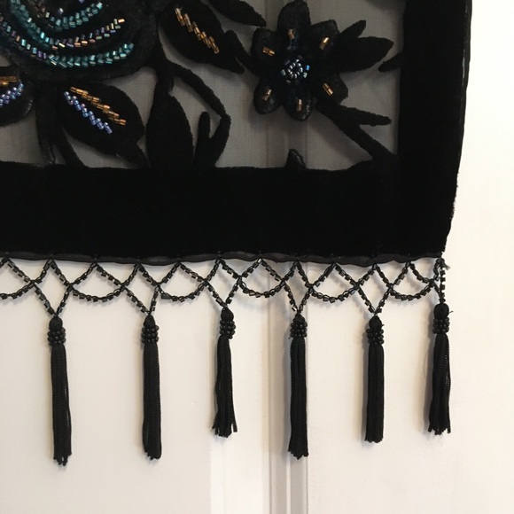 Silk Ethos scarf - Picture 3 of 6